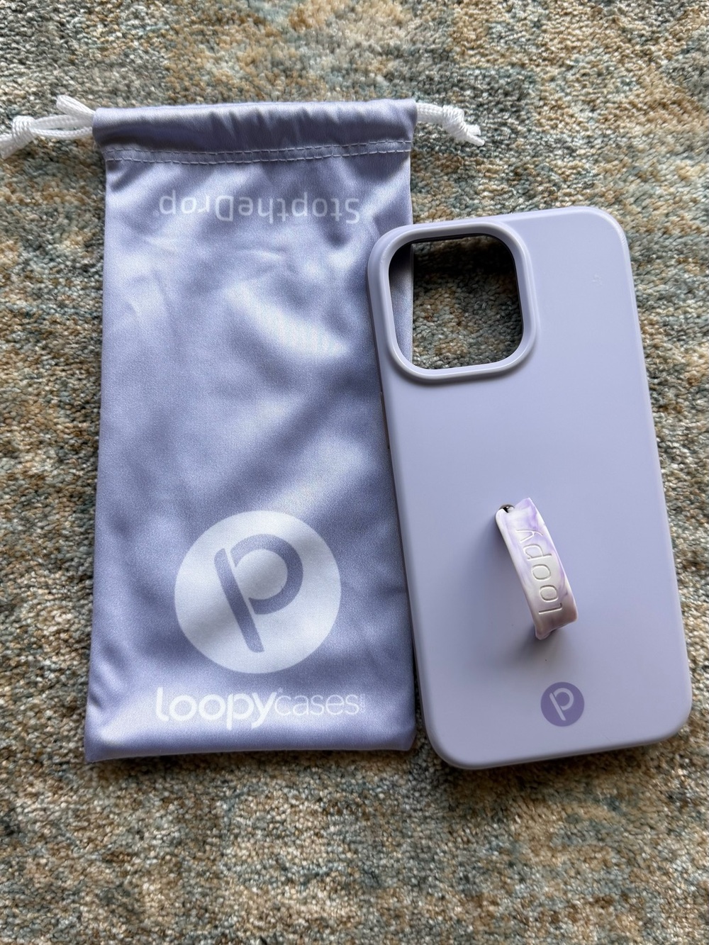 Loopy Case Lilac Phone Case with Matching Lilac Pouch and Loopy Ring